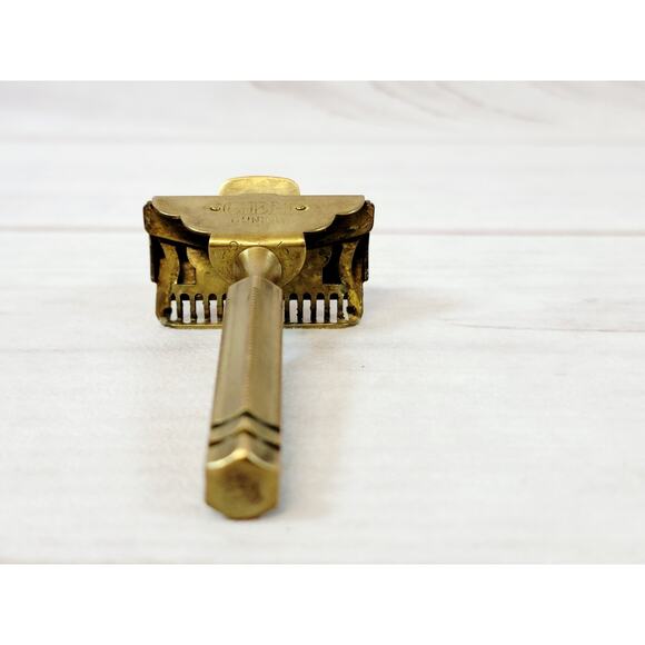 GEM Junior 1912 Vintage Single Edge Safety Razor - Picture 4 of 11